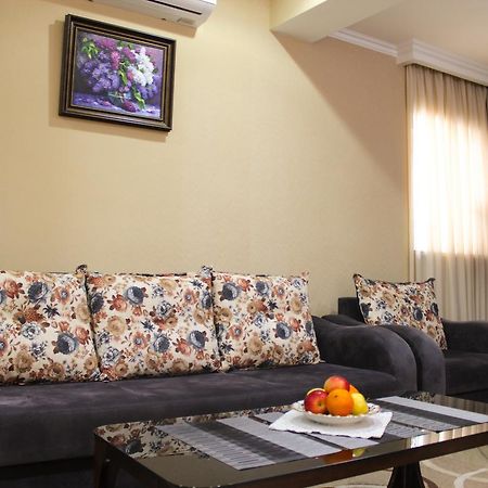 Lasha Apartment 第比利斯 外观 照片