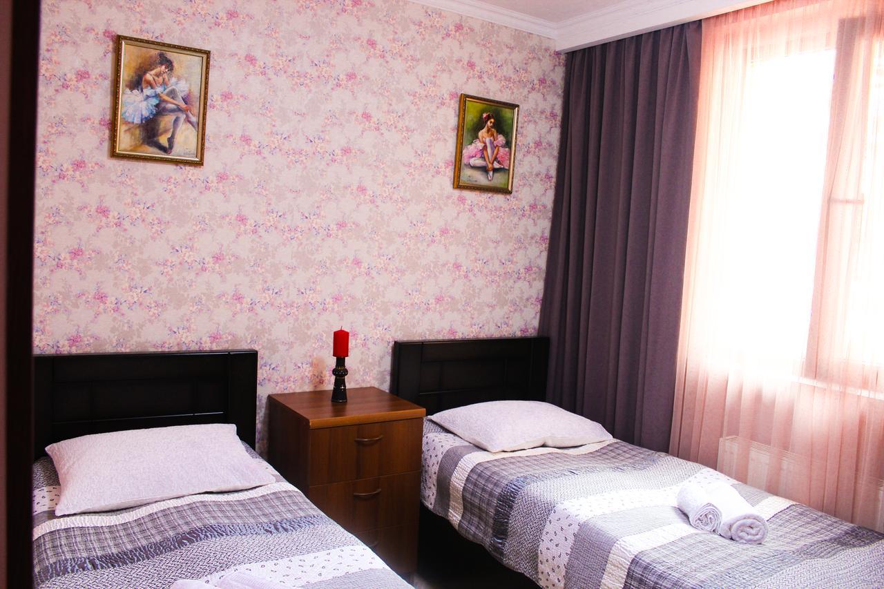 Lasha Apartment 第比利斯 外观 照片