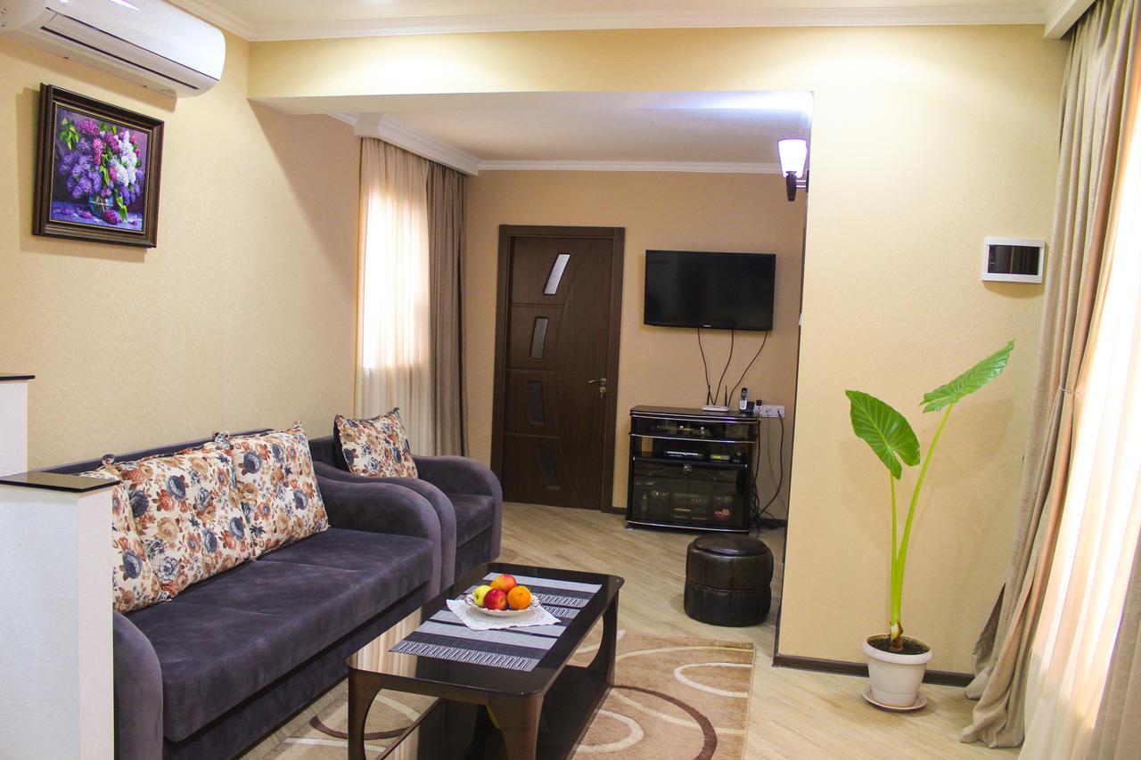 Lasha Apartment 第比利斯 外观 照片